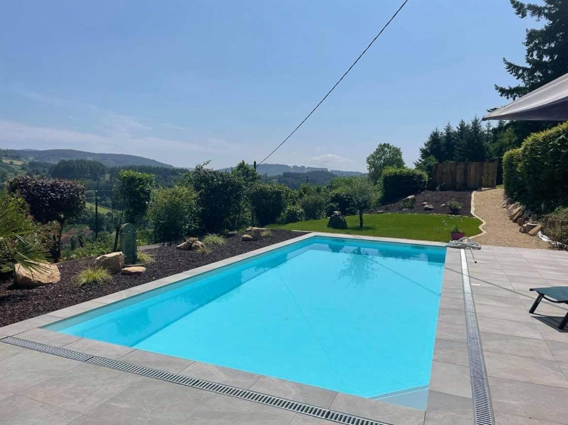 La Mazille , cossy vakantiestudio met zwembad in zuid-Bourgogne Anglure-sous-Dun Buitenkant foto