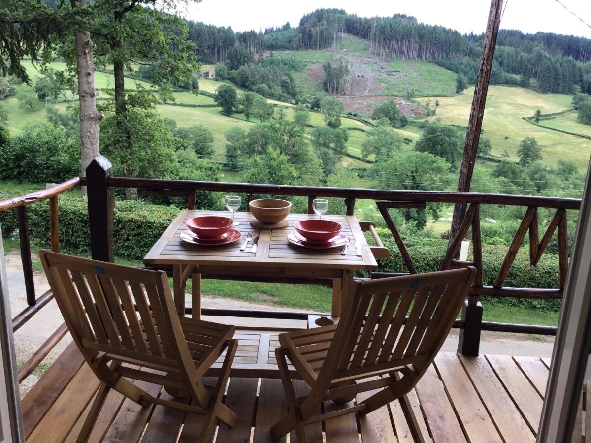 La Mazille , cossy vakantiestudio met zwembad in zuid-Bourgogne Anglure-sous-Dun Buitenkant foto